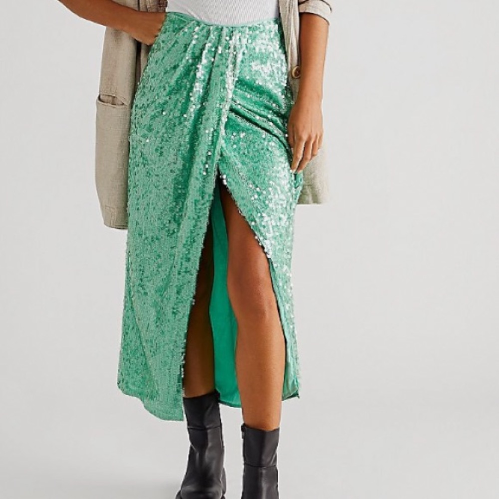 FREE PEOPLE SEQUIN POETS SKIRT MIDI LENGTH FULLY LINED SIZE 4